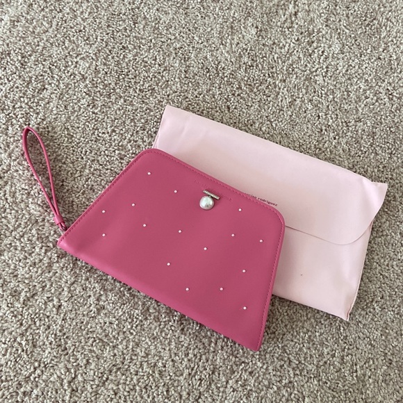 Narciso Rodriguez wristlet - Picture 1 of 11